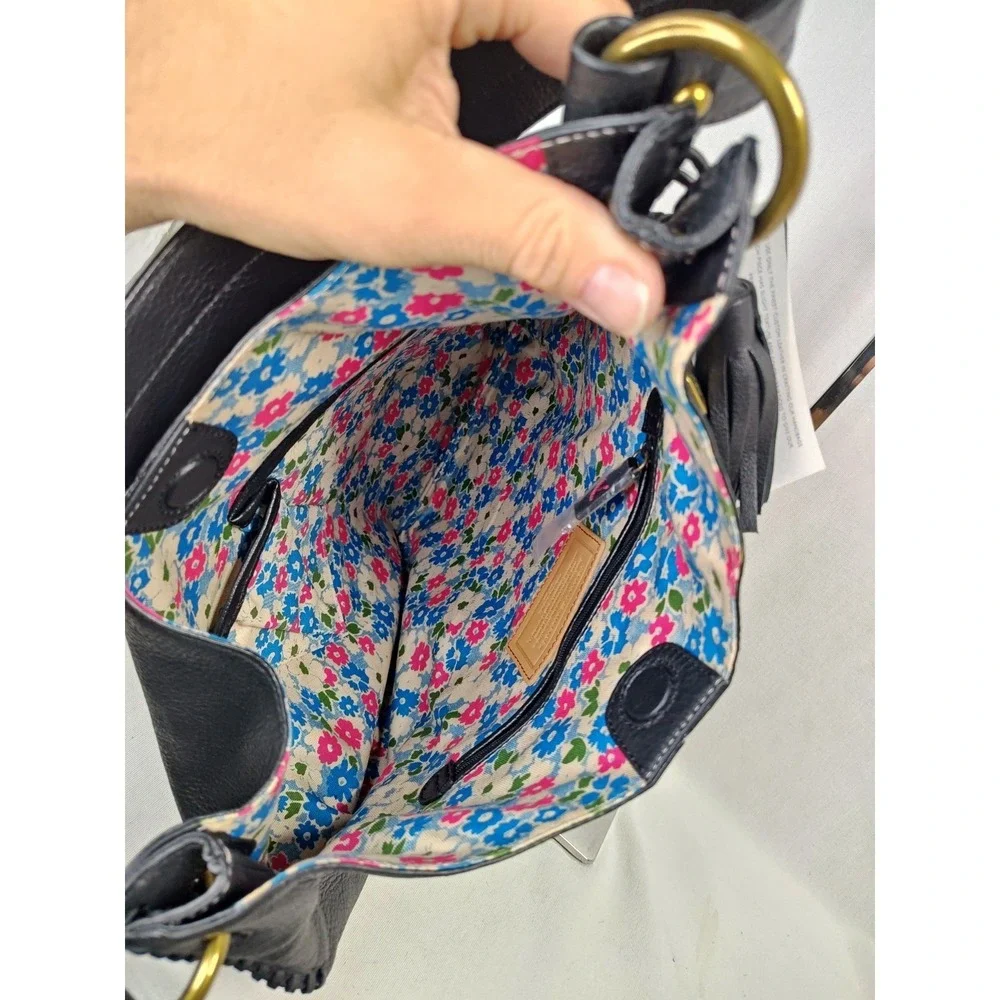 Tommy Hilfiger Black Pebbled Leather Hobo Bag Floral Lining NWT Tassel Purse